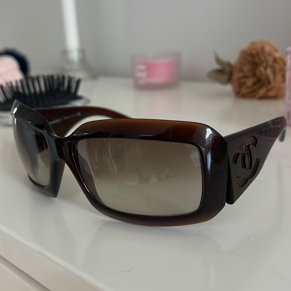 Dark brown Chanel sunglasses!